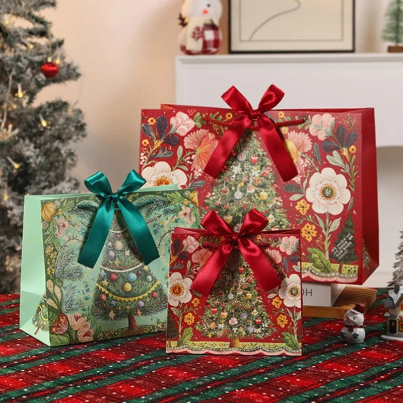 3pcs/pack Christmas Gift Bags Santa Vintage Xmas Tree Bow Ribbon Handle Paper Bags Holiday Present Packaging Storage Bag