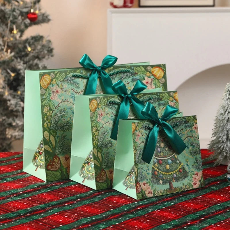 3pcs/pack Christmas Gift Bags Santa Vintage Xmas Tree Bow Ribbon Handle Paper Bags Holiday Present Packaging Storage Bag