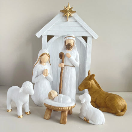 FAMORVIA Large Nativity Scene Set of 7 - Faceless Resin Christmas Figurines Featuring Holy Family Baby Jesus Donkey Sheep and St